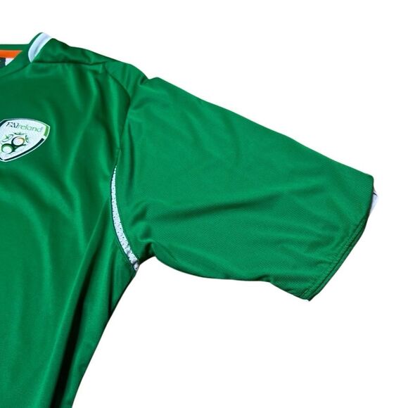 Y2K Ireland Soccer Jersey Umbro 3XL - Picture 5 of 11